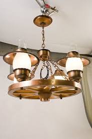 Vintage Wood Wagon Wheel Electric 4 Light Ceiling Fixture Chandelier Copper Trim Ebay Wood Wagon Ceiling Lights Ceiling Fixtures