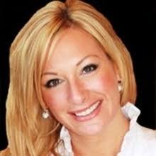 Michelle Elkins's Instagram, Twitter & Facebook