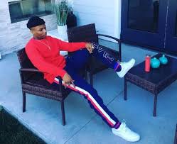 Aliyu abubakarbehold the most expensive house in abuja, nigeria (land alone cost n1bn). Starboy Checkout Wizkid S New House In Los Angeles Drake Skepta House In Los Angeles Nigerian Men