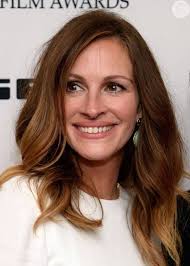 All right everybody random actor/actress pick for the day is Julia Roberts.  What is your favorite movie with Julia Roberts?