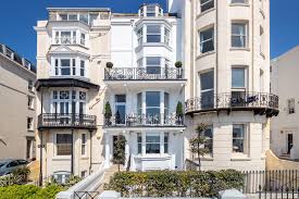 With the average price of £355k, brighton is the 31. Magnificent 10 Bedroom House On Marine Parade Brighton For Sale