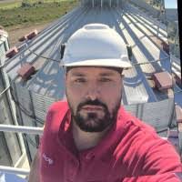 Eduardo Thomas's Instagram, Twitter & Facebook