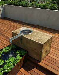 Encuentra la mejor oferta inmobiliaria de casas 2 pisos terraza fuente. Ideas Originales Para Decorar La Terraza 50 Imagenes Accesorios De Agua Para El Jardin Fuentes Para Jardin Fuente De Bambu