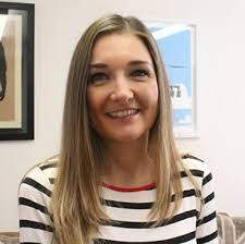 Philippa Smith's Instagram, Twitter & Facebook