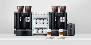 Bianchi sofia super automatic coffee espresso machine bean to cup rrp £4.800 4 years old produces coffee hot water and steam all day long. Jura Giga X8