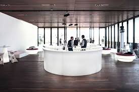 Bar theke tresen in gastgewerbliche ausschanktheken. Slide Design Beleuchtete Theke Break Bar Kaufen Im Borono Online Shop Beleuchten Tresen Led