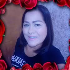 Buen día amigos!! Les deseo un feliz miércoles Santo. Bendiciones Espe🌷🌷