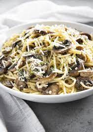 Garlic Butter Mushroom Pasta The Salty Marshmallow Recipe Mushroom Recipes Pasta Mushroom Recipes Healthy Mushroom Recipes