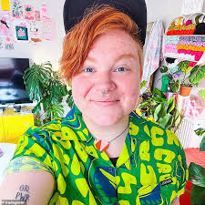 Fashion designer who left pub without paying £56 meal bill is accused of  taking items from gift shop