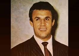 إنت وأنا ياحبيبي بيكفينا ضو القمر 🌙🌙