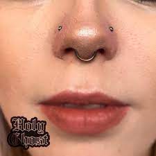 Holy Ghost Piercing On Instagram I Love A Good Set Of Double Nostrils Done Today Nostril Doubleno Double Nose Piercing Piercing Double Nostril Piercing
