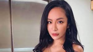 410,105 likes · 10,850 talking about this. æ¢äº'è²åºŠç…§æµå‡º ä¸ŠåŠèº«æ²'ç©¿ åªæœ‰å°è¤² åäºº æ™‚å°š