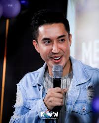 Let the SPARKS begin! 🌈✨ LOOK: The cast of #SparksCampS2 at the media  launch for ABS-CBN and Black Sheep's gay reality dating series held at  Hoesik Bar and Lounge, Makati City.