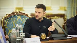 Zelensky warns Russia of response if Kyiv blackout threat occurs