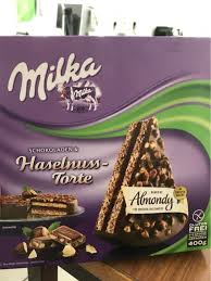 Butter, eigelb, zucker, nüsse, schokolade, mehl und backp. Almondy Milka Schokoladen Haselnuss Torte 400g