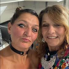 Where to deposit loose change in Calgary?