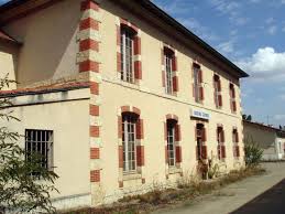 Retrouvez les biens immobiliers de l'état à vendre. Caserne Ecole Prison Ces Droles De Cessions Immobilieres De L Etat Challenges