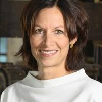 PDF) Tanzende Verbindungen: Tanzimprovisation in der EMTP. Künstlerische  und didaktische Perspektiven. In: Schneidewind, Ruth/Widmer, Manuela (Hg.):  Die Kunst der Verbindung. Reflexionen und Praxisberichte zur elementaren  Musik-, Tanz- und ...