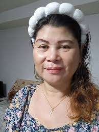 Dora Deras's Instagram, Twitter & Facebook