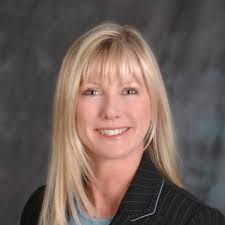 I am honored to be featured in the Summer issue of Dental Entrepreneur  Woman, a magazine devoted to the personal stories of the women in  dentistry. In my article, I discuss two