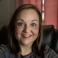 Megan Hewett's Instagram, Twitter & Facebook