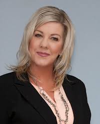 Heidi Meeks's Instagram, Twitter & Facebook