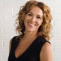 Melissa Audette's Instagram, Twitter & Facebook