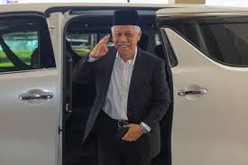 Dato seri haji idris bin jusoh born 15 november 1955 is a malaysian politician and the current minister of higher education he was the former menteri besa. Felda Awaits Approval From State Govts To Build Additional Houses Says Chairman Malaysia Malay Mail