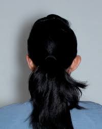 Sirkam bisa ditemui dengan mudah hampir disetiap toko aksesoris rambut. 16 Cara Membuat Sanggul Pramugari Berambut Pendek Model Terkini