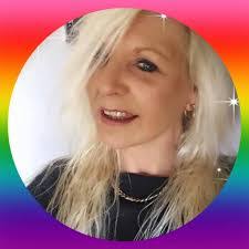 Heather Shanholtz's Instagram, Twitter & Facebook