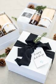 Holiday Client Gift Boxes White And Navy Happy Holidays Luxury Client Appreciation Gift Boxe Client Holiday Gifts Client Gift Box Client Appreciation Gifts
