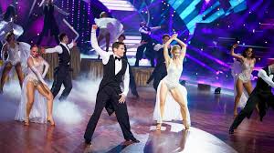 Nun verschlägt es ihn wieder ins fernsehen: X7zekt4r 8xbym