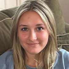 Alice Krug's Instagram, Twitter & Facebook