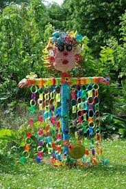 Epingle Par Elephy67 Sur Art Visuel 3d Epouvantail De Jardin Epouvantail Art Des Jardins