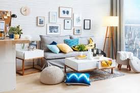 Pastinya, deretan desain interior rumah di atas sudah cukup menginspirasi anda.jangan asal mencontek, anda pun perlu mengetahui bagaimana cara menerapkannya di rumah. 6 Cara Menyiasati Desain Interior Rumah Minimalis Agar Terlihat Lebih Luas