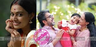 പ്രചരിച്ച കഥയല്ല സത്യം, യഥാർത്ഥത്തിൽ സംഭവിച്ചത് മറ്റൊന്നാണ്': ദിവ്യ  വിശ്വനാഥ് മടങ്ങിയെത്തുമ്പോൾ