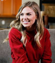 Pin On The Bachelor Bachelorette Bip