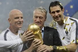 Entraineur officiel de l'equipe de france de football. French Coach Didier Deschamps In Elite Company After World Cup Triumph Soccer News India Tv