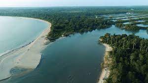 Seperti pantai karang taraje, ciantir, seupang. Konsisten Dengan Namanya Pantai Bagoes Kalianda Hadirkan View Super Bagus Untuk Wisatawan Destinasi Travel Indonesia
