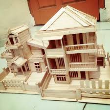 Rumah dari stik es krim (miniature) yang bagus ide kreatif, baik rumah sederhana, rumah adat dan rumah tingkat yang didesai dengan modern. Replika Rumah Untuk Hiasan Dinding Dari Stik Es Krim Shopee Indonesia