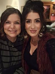 Blessing a stranger': St. George women surprise servers at annual donation  event