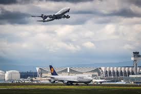 Balraj Singh Barpagga Di Instagram 747 Taxiing And 747 Leaving At Fra Aircraft Aviation Aeroplane
