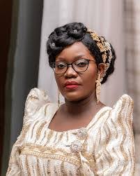 Josephine Jolly's Instagram, Twitter & Facebook