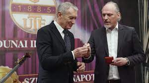 Péter kertész, 37, from hungary győrszentiváni se, since 2017 defensive midfield market value: Felkoszontottek 75 Szuletesnapjan Dunai Antalt 24 Hu