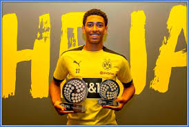 England international jadon sancho celebrates his 20th birthday on wednesday, march 25. Jude Bellingham Mutter Borussia Dortmund And England Star Jude Bellingham Suffers Vile Online Abuse On Instagram Daily Mail Online Jude Bellingham R Erzielt Seinen Ersten Treffer In Der Champions League