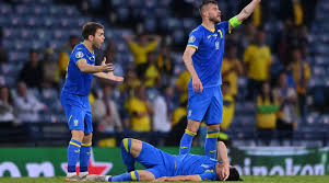Сборная украины одержала победу над командой швеции (2:1 д.в.) в матче 1/8 финала чемпионата европы по футболу. Oj9 M Dtwkp3lm