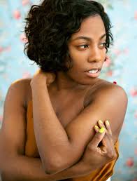 Stunning photo series will make you want to grow out your armpit hair. 7 Women And Femmes Pose For Beautiful Arm Hair Portraits Allure