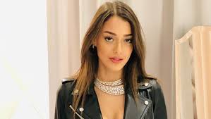Dilan çiçek deniz ve cihangir ceyhan sosyal medyadan gelen soruları yanıtlıyor! Dilan Cicek Deniz Paris Te Magazin Haberleri