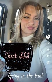 Brooke Painter's Instagram, Twitter & Facebook