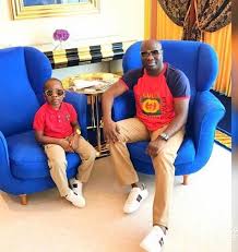 Okunbo, a professional pilot and philanthropist, reportedly died last night (saturday) 12 months after doctors said he had nine months to live. Mompha Buys His Son A House For His 6th Birthday Photos